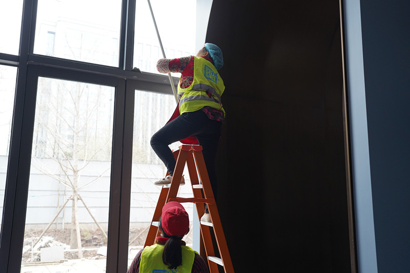 办公楼开荒保洁哪家好? 武汉江城清洗